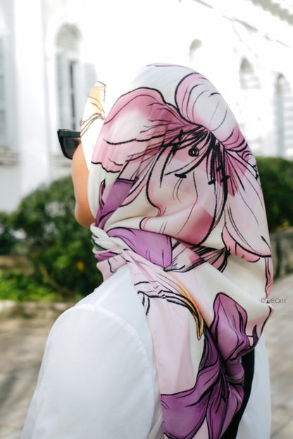 Elegant Asiyah [Velvet Satin Square Series]