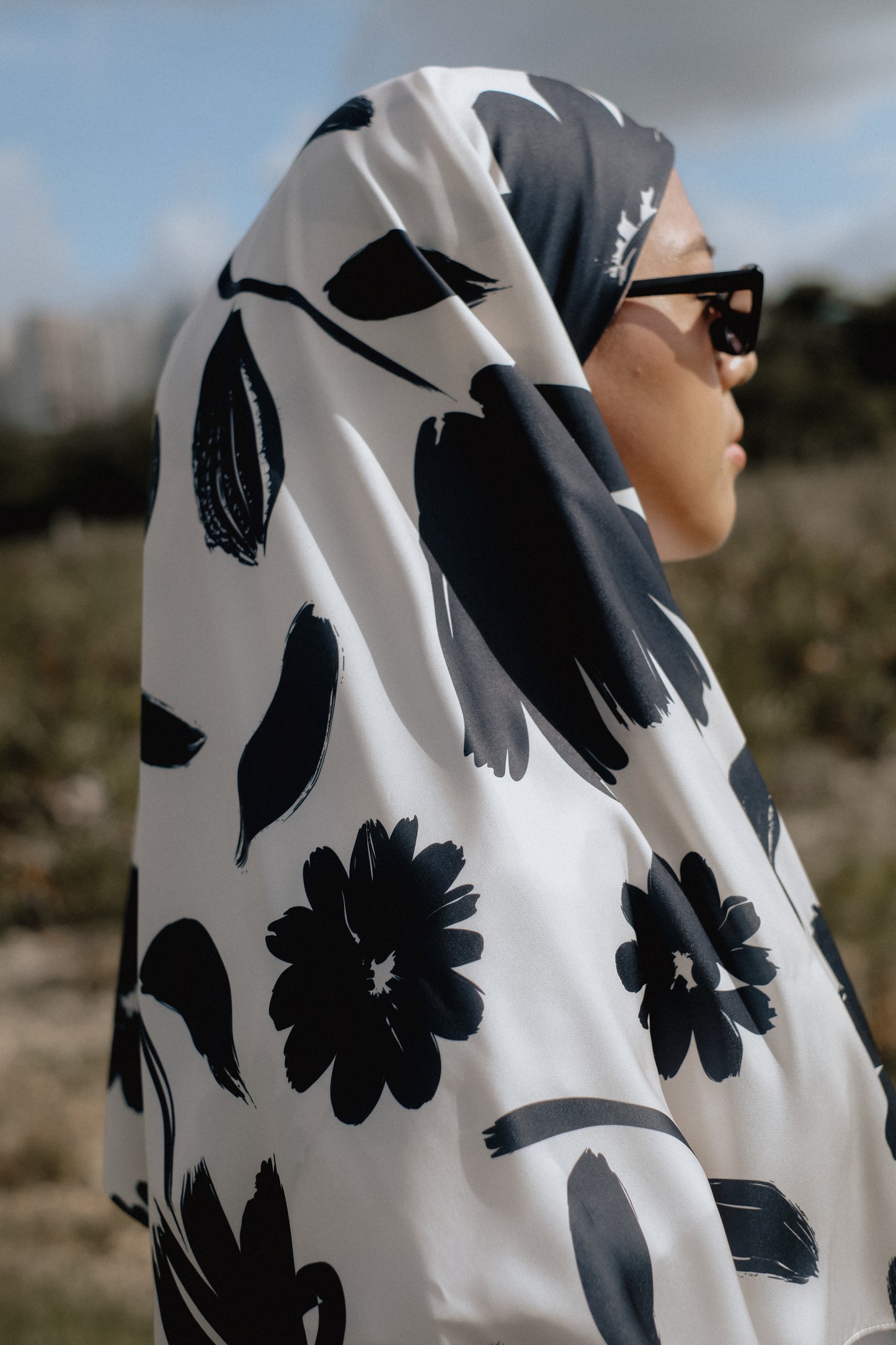 Sofea [Velvet Satin Square Series]