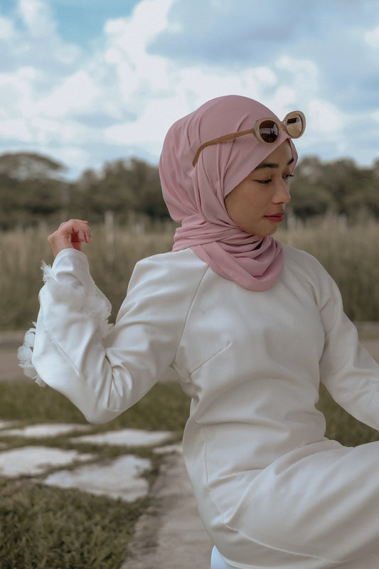 Rosewood [Diamond Chiffon Shawl]