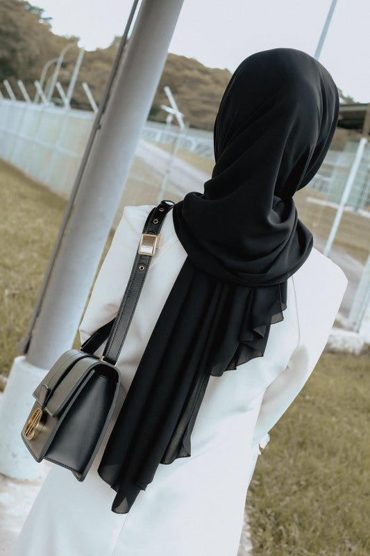 Ink Black [Diamond Chiffon Shawl]