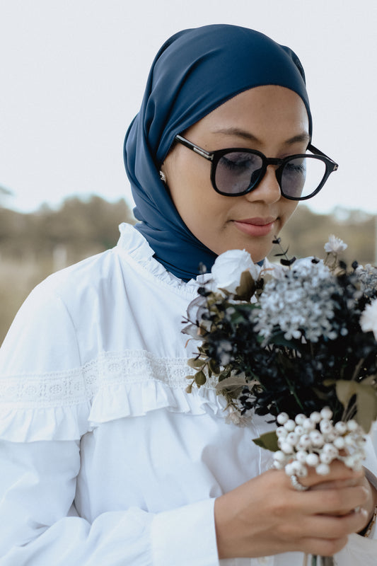 Midnight Blue [Diamond Chiffon Shawl]
